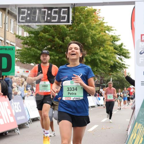 21.09.2025 - PSD Bank Halbmarathon Strokosch-Dieckow http://msf.ph/oto/8932136 21.09.2025 12:17:19 Ziel 1061, 1105, 3028, 3334, 3496, 3500, 3874, 4032 meine-sportfotos.de