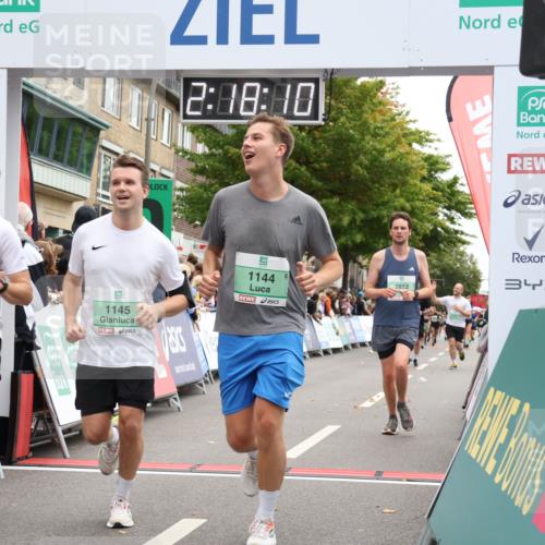 21.09.2025 - PSD Bank Halbmarathon Strokosch-Dieckow http://msf.ph/oto/8932175 21.09.2025 12:17:33 Ziel 1143, 1144, 1145, 2852, 3609 meine-sportfotos.de