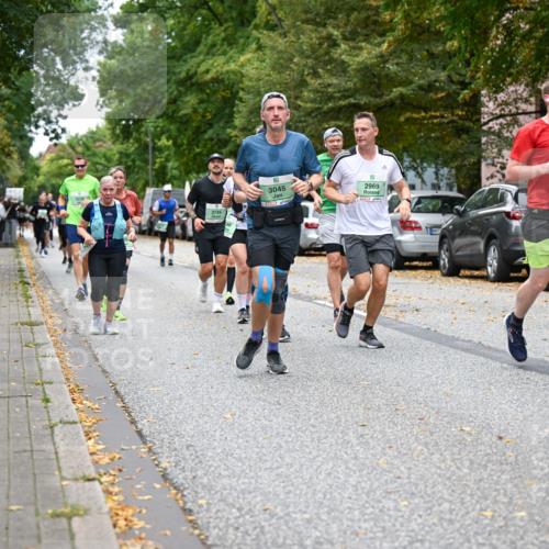 21.09.2025 - PSD Bank Halbmarathon Dr. Thomas Lammeyer http://msf.ph/oto/8932206 21.09.2025 10:51:45 Laufen 3045, 2969, 3749, 3178, 4915 meine-sportfotos.de