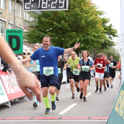 21.09.2025 - PSD Bank Halbmarathon Strokosch-Dieckow http://msf.ph/oto/8932234 21.09.2025 12:17:52 Ziel 1119, 1207, 1503, 1753, 1754, 2639, 2831, 2869, 2937, 3120, 3171, 3195, 3247, 3310, 3337, 3462, 4023, 4027 meine-sportfotos.de