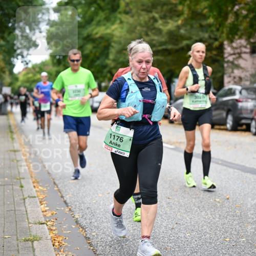 21.09.2025 - PSD Bank Halbmarathon Dr. Thomas Lammeyer http://msf.ph/oto/8932249 21.09.2025 10:51:49 Laufen 3750, 1176, 3027, 1599 meine-sportfotos.de