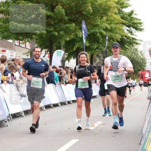 21.09.2025 - PSD Bank Halbmarathon Strokosch-Dieckow http://msf.ph/oto/8932299 21.09.2025 12:18:09 Ziel 1094, 1100, 2216, 2873 meine-sportfotos.de