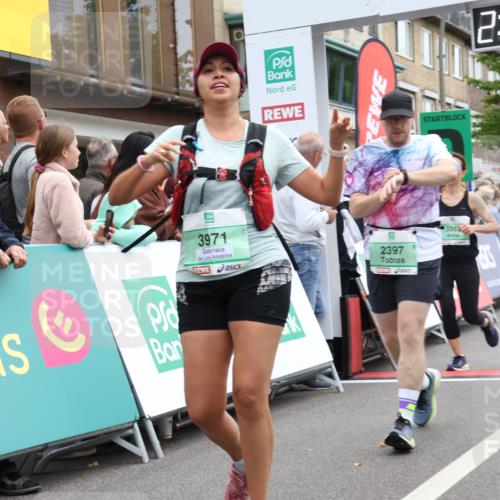 21.09.2025 - PSD Bank Halbmarathon Strokosch-Dieckow http://msf.ph/oto/8932356 21.09.2025 12:18:22 Ziel 1385, 1539, 2397, 3363, 3415, 3971 meine-sportfotos.de