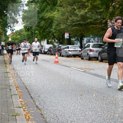21.09.2025 - PSD Bank Halbmarathon Dr. Thomas Lammeyer http://msf.ph/oto/8932428 21.09.2025 10:52:09 Laufen 1553, 4915 meine-sportfotos.de