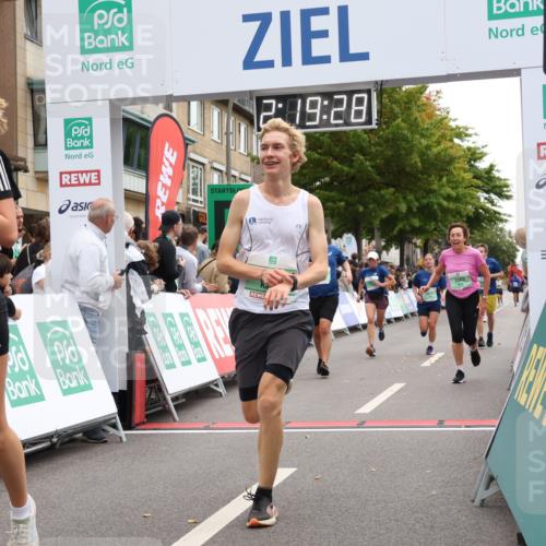 21.09.2025 - PSD Bank Halbmarathon Strokosch-Dieckow http://msf.ph/oto/8932451 21.09.2025 12:18:51 Ziel 1050, 1950, 2959, 2973, 2974, 3486, 3563, 3752, 3796 meine-sportfotos.de