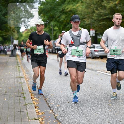21.09.2025 - PSD Bank Halbmarathon Dr. Thomas Lammeyer http://msf.ph/oto/8932464 21.09.2025 10:52:15 Laufen 3415, 1100, 1099 meine-sportfotos.de