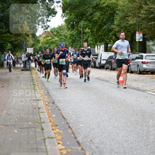 21.09.2025 - PSD Bank Halbmarathon Dr. Thomas Lammeyer http://msf.ph/oto/8932485 21.09.2025 10:52:19 Laufen 1208, 28699 meine-sportfotos.de