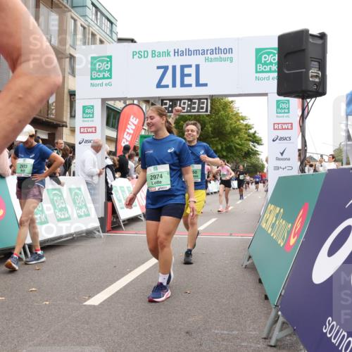 21.09.2025 - PSD Bank Halbmarathon Strokosch-Dieckow http://msf.ph/oto/8932487 21.09.2025 12:18:56 Ziel 1050, 1637, 1638, 1950, 2973, 2974, 3282, 3486, 3563, 3752, 3796 meine-sportfotos.de