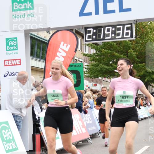 21.09.2025 - PSD Bank Halbmarathon Strokosch-Dieckow http://msf.ph/oto/8932492 21.09.2025 12:18:59 Ziel 1050, 1541, 1637, 1638, 2973, 2974, 3282, 3486, 3563 meine-sportfotos.de