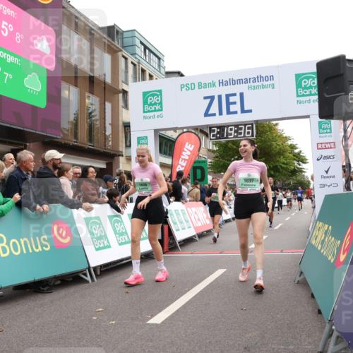 21.09.2025 - PSD Bank Halbmarathon Strokosch-Dieckow http://msf.ph/oto/8932495 21.09.2025 12:19:00 Ziel 1050, 1541, 1637, 1638, 2973, 2974, 3282, 3486, 3563 meine-sportfotos.de