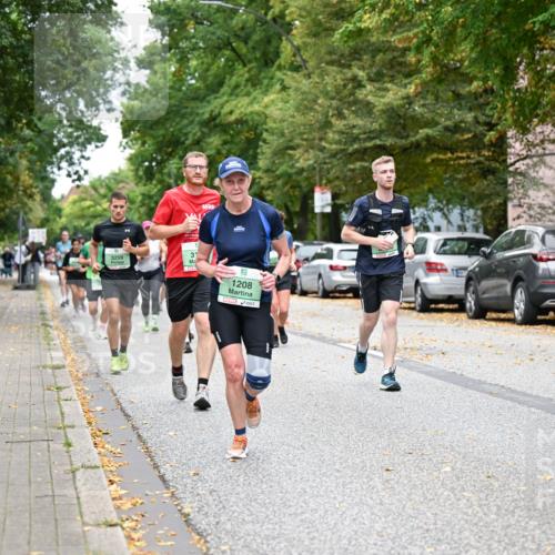 21.09.2025 - PSD Bank Halbmarathon Dr. Thomas Lammeyer http://msf.ph/oto/8932512 21.09.2025 10:52:25 Laufen 3259, 31, 1208 meine-sportfotos.de