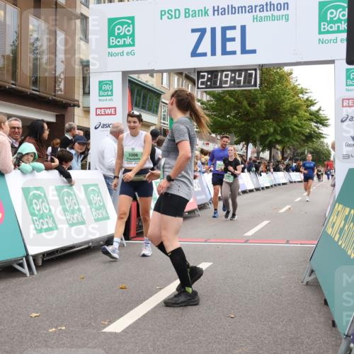 21.09.2025 - PSD Bank Halbmarathon Strokosch-Dieckow http://msf.ph/oto/8932531 21.09.2025 12:19:10 Ziel 1294, 1541, 3268, 3306, 3417, 3437, 3900 meine-sportfotos.de