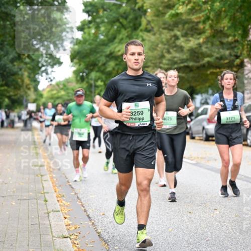 21.09.2025 - PSD Bank Halbmarathon Dr. Thomas Lammeyer http://msf.ph/oto/8932544 21.09.2025 10:52:28 Laufen 3259, 4023, 3171 meine-sportfotos.de