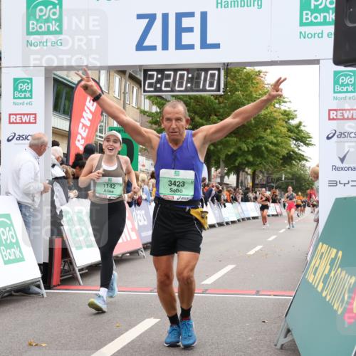 21.09.2025 - PSD Bank Halbmarathon Strokosch-Dieckow http://msf.ph/oto/8932627 21.09.2025 12:19:33 Ziel 1142, 3423, 3582, 3720, 3977 meine-sportfotos.de