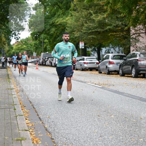 21.09.2025 - PSD Bank Halbmarathon Dr. Thomas Lammeyer http://msf.ph/oto/8932749 21.09.2025 10:52:54 Laufen 3734, 1669, 49 meine-sportfotos.de