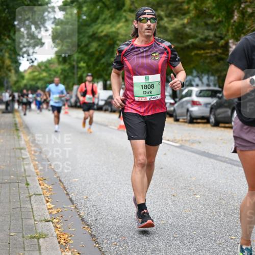 21.09.2025 - PSD Bank Halbmarathon Dr. Thomas Lammeyer http://msf.ph/oto/8932798 21.09.2025 10:53:04 Laufen 73, 1808, 2799 meine-sportfotos.de