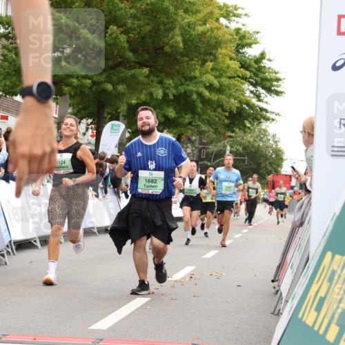 21.09.2025 - PSD Bank Halbmarathon Strokosch-Dieckow http://msf.ph/oto/8932887 21.09.2025 12:20:59 Ziel 1474, 1552, 1682, 3124, 3690 meine-sportfotos.de