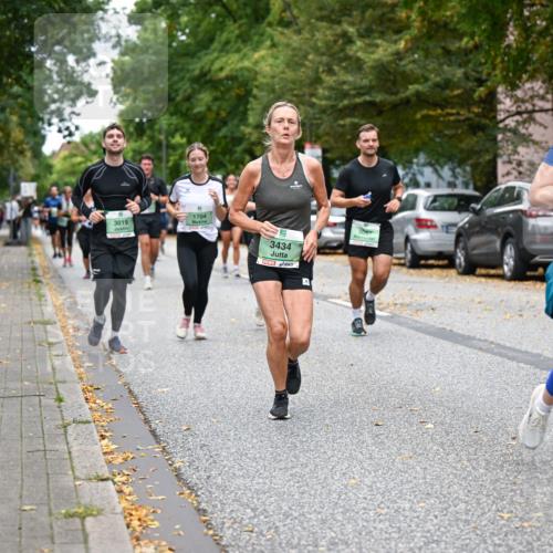 21.09.2025 - PSD Bank Halbmarathon Dr. Thomas Lammeyer http://msf.ph/oto/8932893 21.09.2025 10:53:23 Laufen 1704, 3019, 3097, 3434, 3582 meine-sportfotos.de