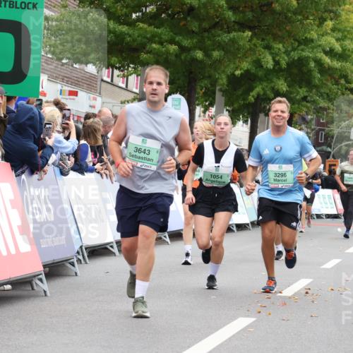 21.09.2025 - PSD Bank Halbmarathon Strokosch-Dieckow http://msf.ph/oto/8932898 21.09.2025 12:21:03 Ziel 1054, 1682, 3124, 3246, 3296, 3643 meine-sportfotos.de