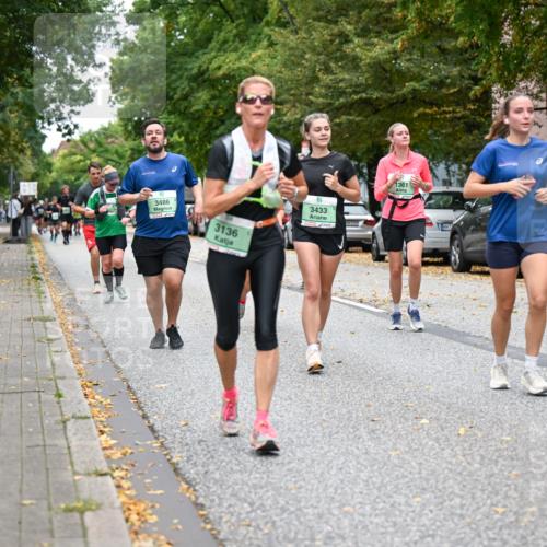 21.09.2025 - PSD Bank Halbmarathon Dr. Thomas Lammeyer http://msf.ph/oto/8933012 21.09.2025 10:53:34 Laufen 3486, 3136, 3433, 1361, 5425 meine-sportfotos.de