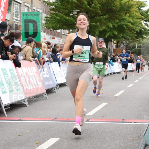 21.09.2025 - PSD Bank Halbmarathon Strokosch-Dieckow http://msf.ph/oto/8933062 21.09.2025 12:21:55 Ziel 1214, 2905, 3409, 3679, 3694 meine-sportfotos.de