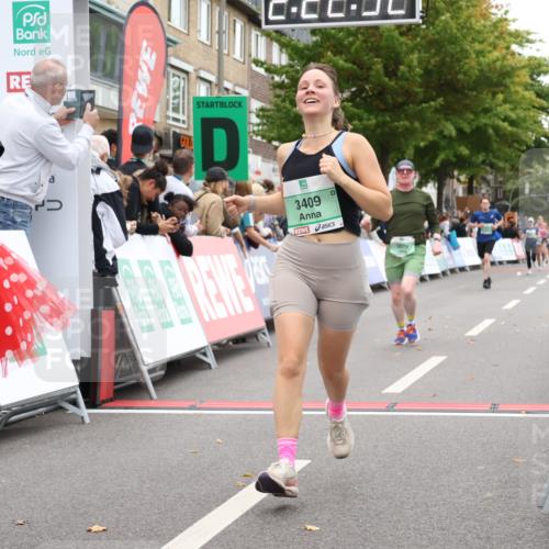 21.09.2025 - PSD Bank Halbmarathon Strokosch-Dieckow http://msf.ph/oto/8933065 21.09.2025 12:21:56 Ziel 1214, 3409, 3679, 3694 meine-sportfotos.de