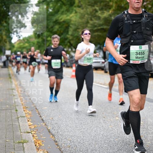 21.09.2025 - PSD Bank Halbmarathon Dr. Thomas Lammeyer http://msf.ph/oto/8933124 21.09.2025 10:53:53 Laufen 3437, 3455 meine-sportfotos.de