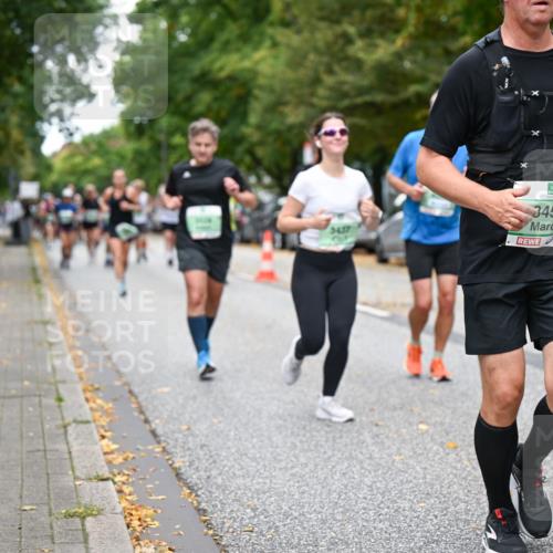 21.09.2025 - PSD Bank Halbmarathon Dr. Thomas Lammeyer http://msf.ph/oto/8933126 21.09.2025 10:53:53 Laufen 3437, 3455 meine-sportfotos.de
