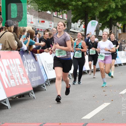 21.09.2025 - PSD Bank Halbmarathon Strokosch-Dieckow http://msf.ph/oto/8933144 21.09.2025 12:22:13 Ziel 3305, 3327, 3432, 3629, 3890, 4030 meine-sportfotos.de