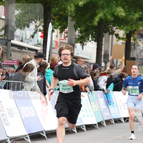 21.09.2025 - PSD Bank Halbmarathon Strokosch-Dieckow http://msf.ph/oto/8933212 21.09.2025 12:22:42 Ziel 3621 meine-sportfotos.de