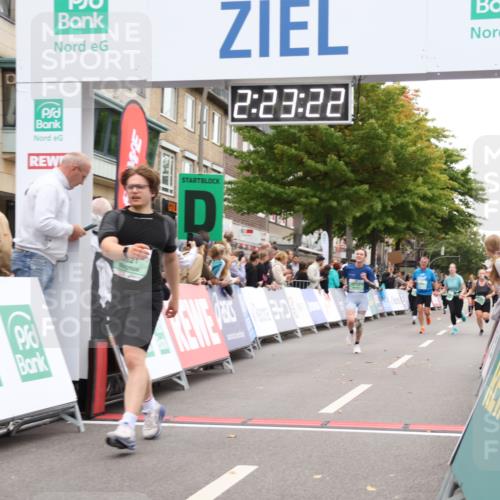 21.09.2025 - PSD Bank Halbmarathon Strokosch-Dieckow http://msf.ph/oto/8933225 21.09.2025 12:22:46 Ziel 3621, 3754 meine-sportfotos.de