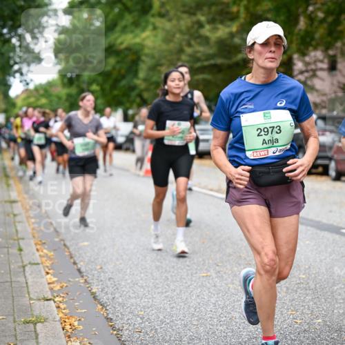21.09.2025 - PSD Bank Halbmarathon Dr. Thomas Lammeyer http://msf.ph/oto/8933241 21.09.2025 10:54:05 Laufen 2973, 2974 meine-sportfotos.de