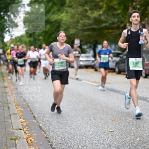 21.09.2025 - PSD Bank Halbmarathon Dr. Thomas Lammeyer http://msf.ph/oto/8933256 21.09.2025 10:54:06 Laufen 3327, 3292 meine-sportfotos.de