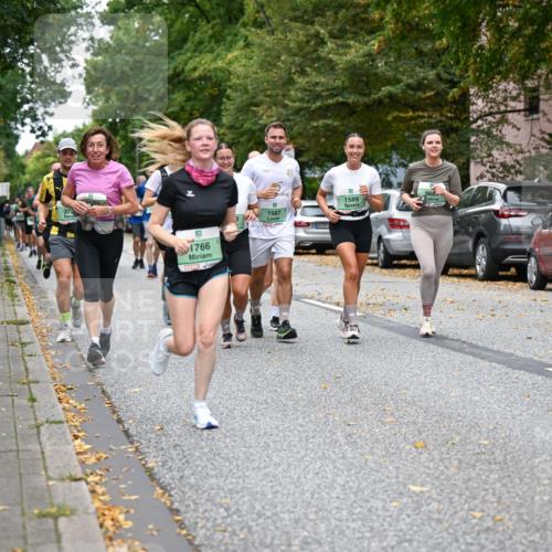 21.09.2025 - PSD Bank Halbmarathon Dr. Thomas Lammeyer http://msf.ph/oto/8933286 21.09.2025 10:54:09 Laufen 372, 368, 1589, 1587, 1766, 4915 meine-sportfotos.de