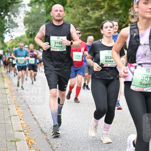 21.09.2025 - PSD Bank Halbmarathon Dr. Thomas Lammeyer http://msf.ph/oto/8933353 21.09.2025 10:54:16 Laufen 3192, 2768, 3534, 3070, 25 meine-sportfotos.de