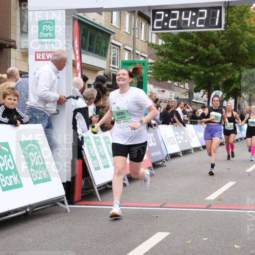 21.09.2025 - PSD Bank Halbmarathon Strokosch-Dieckow http://msf.ph/oto/8933425 21.09.2025 12:23:44 Ziel 1011, 1012, 1013, 3225, 3300, 3368, 3386, 3515 meine-sportfotos.de