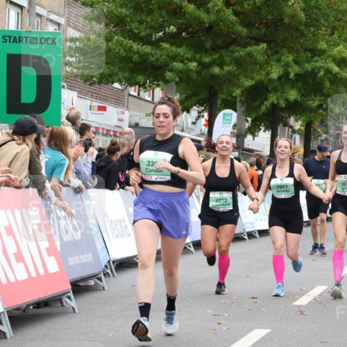 21.09.2025 - PSD Bank Halbmarathon Strokosch-Dieckow http://msf.ph/oto/8933431 21.09.2025 12:23:45 Ziel 1011, 1012, 1013, 3225, 3300, 3368, 3386, 3515 meine-sportfotos.de