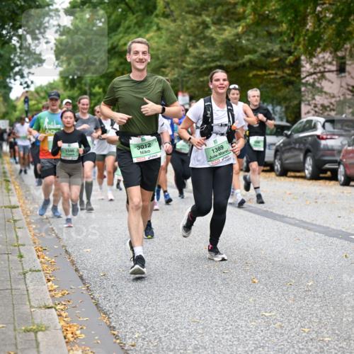 21.09.2025 - PSD Bank Halbmarathon Dr. Thomas Lammeyer http://msf.ph/oto/8933434 21.09.2025 10:54:24 Laufen 3346, 3012, 67, 1389 meine-sportfotos.de