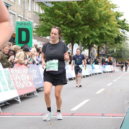 21.09.2025 - PSD Bank Halbmarathon Strokosch-Dieckow http://msf.ph/oto/8933606 21.09.2025 12:24:36 Ziel 3022, 3281, 3602 meine-sportfotos.de