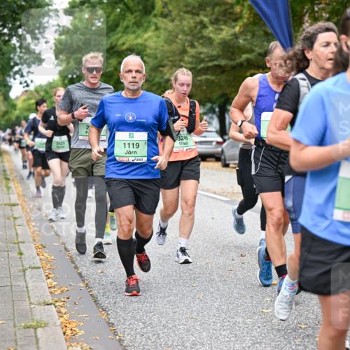 21.09.2025 - PSD Bank Halbmarathon Dr. Thomas Lammeyer http://msf.ph/oto/8933613 21.09.2025 10:54:42 Laufen 3523, 1119, 3246, 3581, 881, 1 meine-sportfotos.de