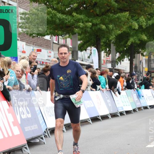21.09.2025 - PSD Bank Halbmarathon Strokosch-Dieckow http://msf.ph/oto/8933617 21.09.2025 12:24:39 Ziel 3022, 3219, 3281 meine-sportfotos.de