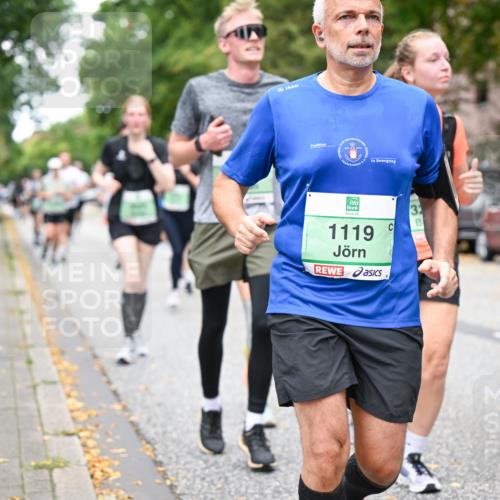 21.09.2025 - PSD Bank Halbmarathon Dr. Thomas Lammeyer http://msf.ph/oto/8933628 21.09.2025 10:54:44 Laufen 1119 meine-sportfotos.de