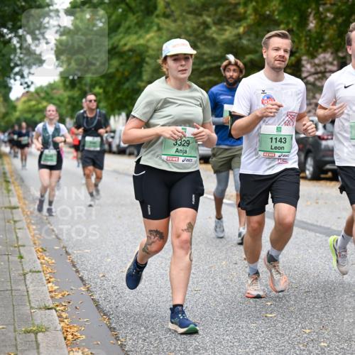 21.09.2025 - PSD Bank Halbmarathon Dr. Thomas Lammeyer http://msf.ph/oto/8933697 21.09.2025 10:54:50 Laufen 3329, 1143, 1145 meine-sportfotos.de