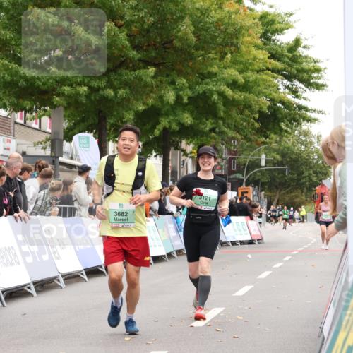 21.09.2025 - PSD Bank Halbmarathon Strokosch-Dieckow http://msf.ph/oto/8933725 21.09.2025 12:25:22 Ziel 1361, 3121, 3317, 3436, 3654, 3682, 3820 meine-sportfotos.de
