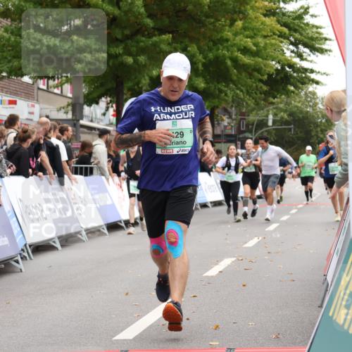 21.09.2025 - PSD Bank Halbmarathon Strokosch-Dieckow http://msf.ph/oto/8933780 21.09.2025 12:26:02 Ziel 3429, 3548 meine-sportfotos.de