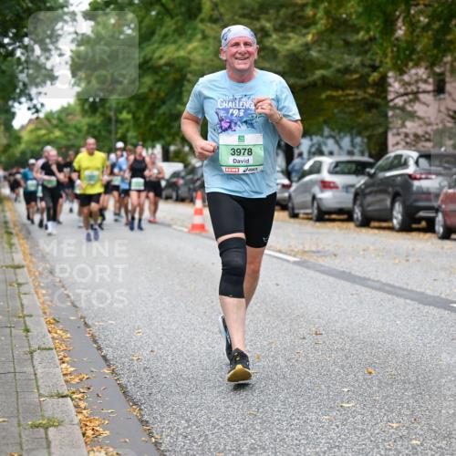 21.09.2025 - PSD Bank Halbmarathon Dr. Thomas Lammeyer http://msf.ph/oto/8933920 21.09.2025 10:55:24 Laufen 19, 3, 3978 meine-sportfotos.de