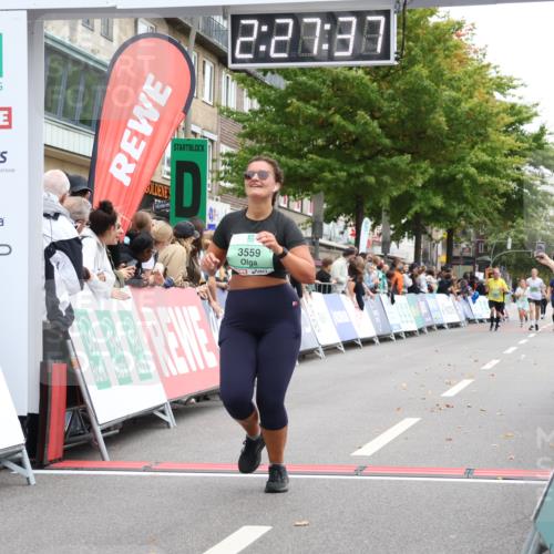 21.09.2025 - PSD Bank Halbmarathon Strokosch-Dieckow http://msf.ph/oto/8934011 21.09.2025 12:27:00 Ziel 3518, 3559 meine-sportfotos.de