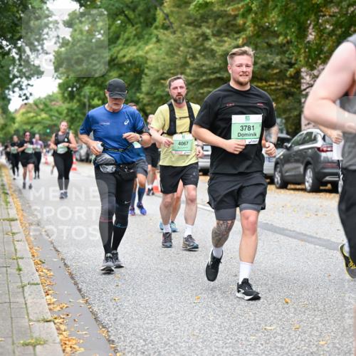 21.09.2025 - PSD Bank Halbmarathon Dr. Thomas Lammeyer http://msf.ph/oto/8934018 21.09.2025 10:55:37 Laufen 2, 4067, 3781, 3733 meine-sportfotos.de