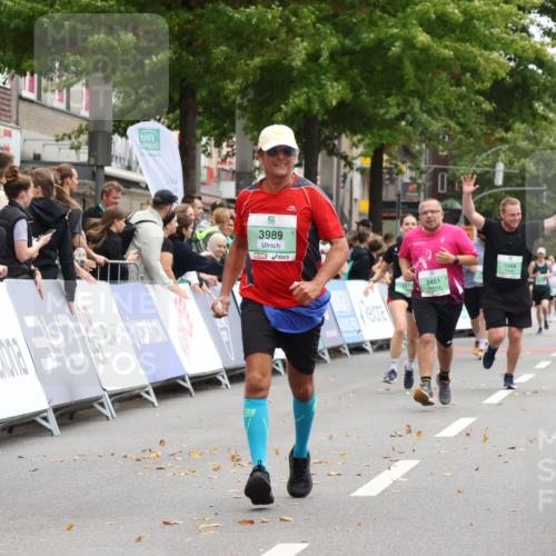 21.09.2025 - PSD Bank Halbmarathon Strokosch-Dieckow http://msf.ph/oto/8934082 21.09.2025 12:27:26 Ziel 3882, 3989 meine-sportfotos.de