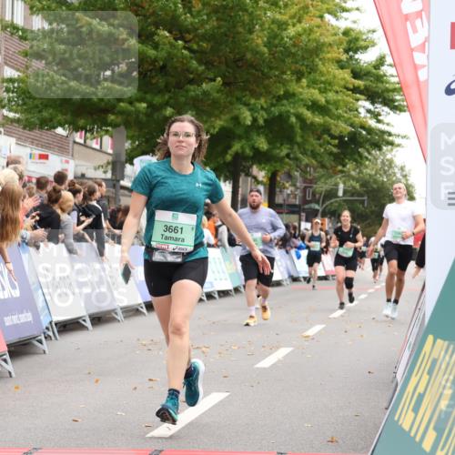 21.09.2025 - PSD Bank Halbmarathon Strokosch-Dieckow http://msf.ph/oto/8934132 21.09.2025 12:27:34 Ziel 1269, 1270, 3451, 3661, 3989 meine-sportfotos.de